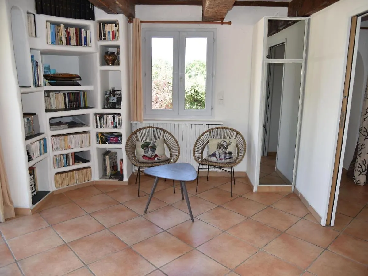 Villa La Chenaie By Interhome ソルマーヌ・ド・ボークリューズ 0*,  フランス